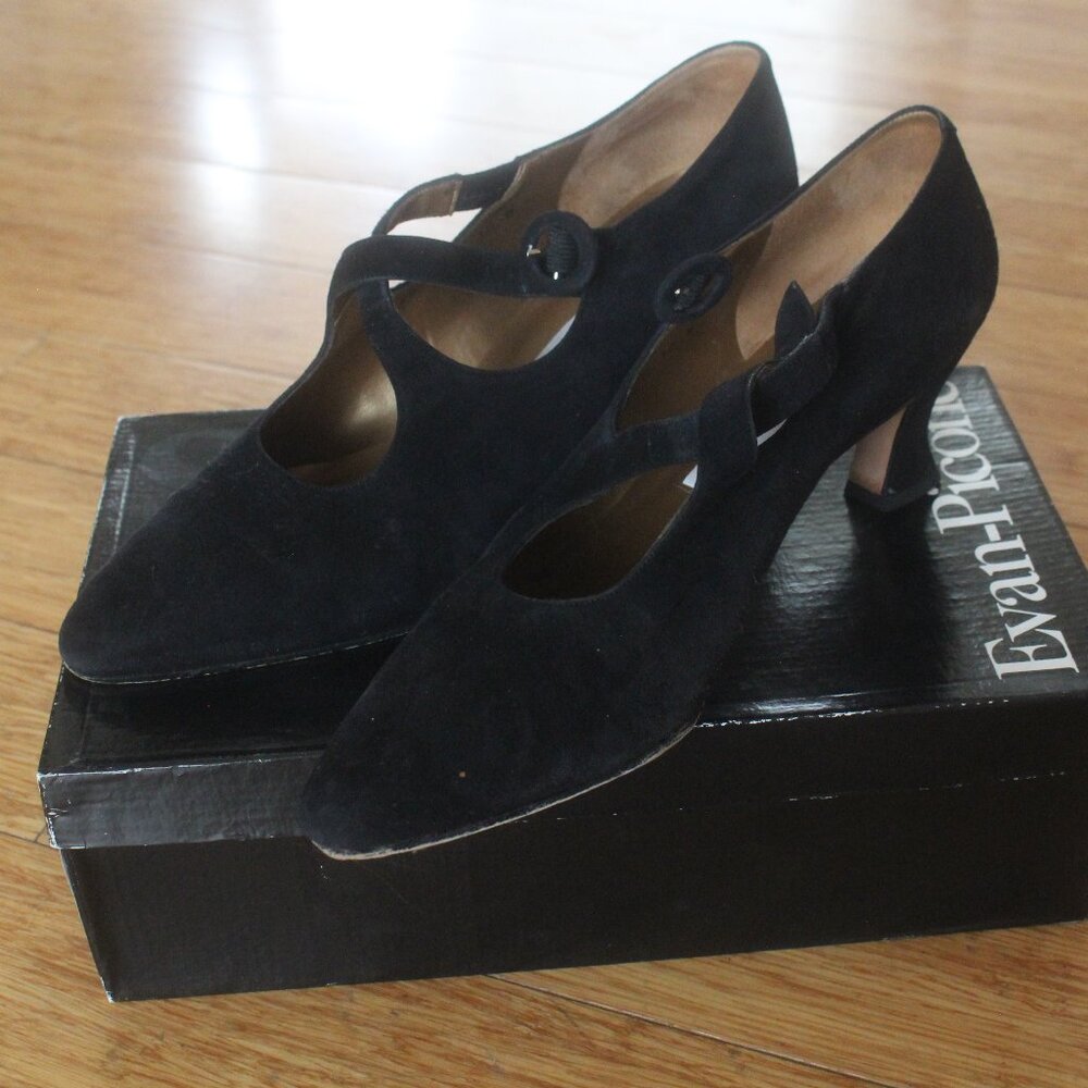 Vintage 1990s Evan-Picone Black Suede Leather Pointy Toe Strap Heels Size 10